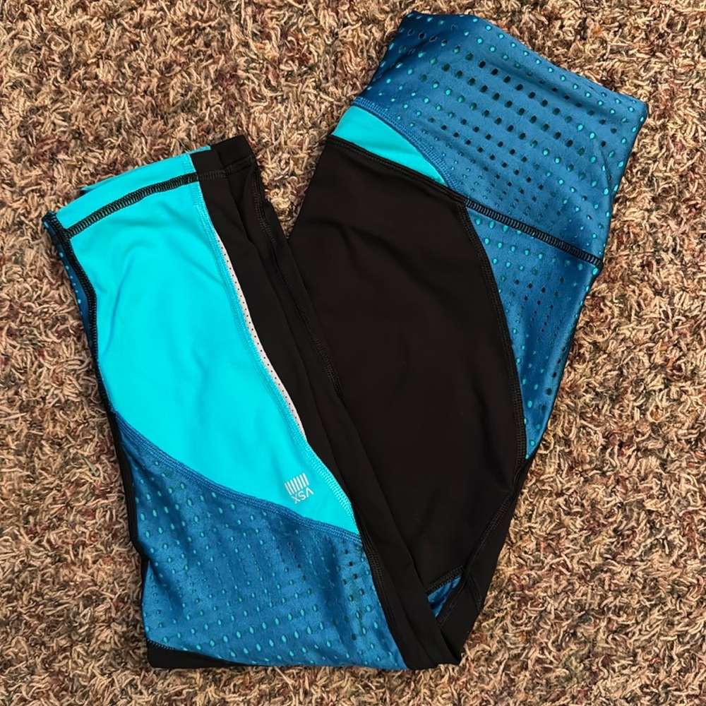 EUC! Knockout Capri by Victoria Secret